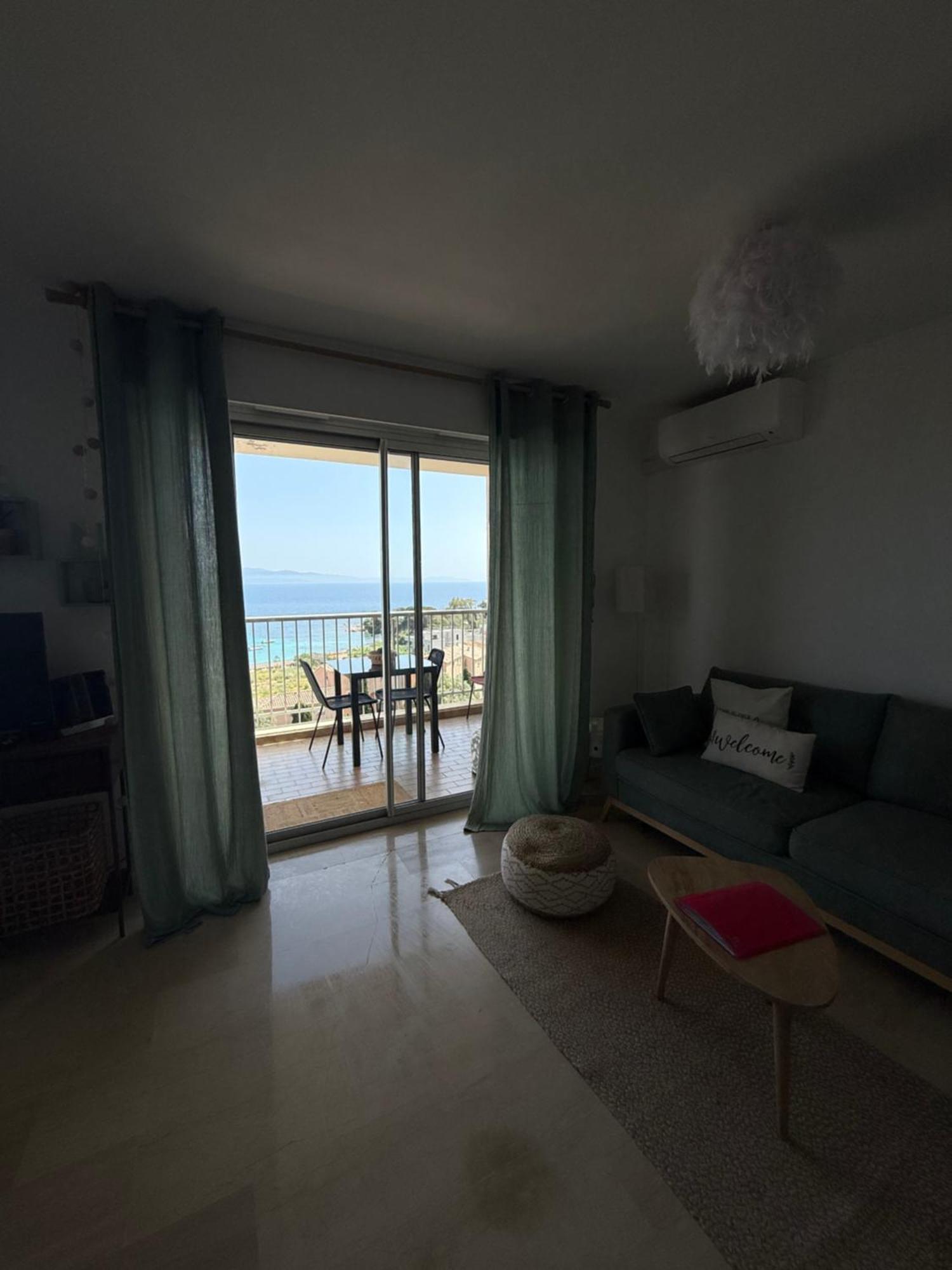 Apartment Front De Plaga Marinella